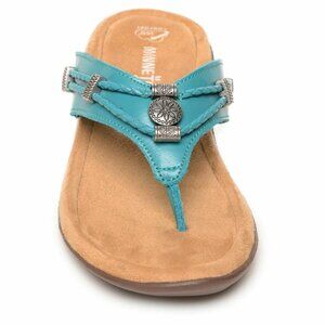 Minnetonka Silverthorne 360 Turquoise sandals flipflops Women's 11 NEW